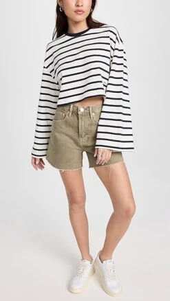 FRAME Le Super High Raw Edge Shorts -Eberje Style frame322341f2a2 1675723072586 2 0. UX357 QL90